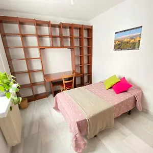 Habitación en casa particular Pati Perro, Granada